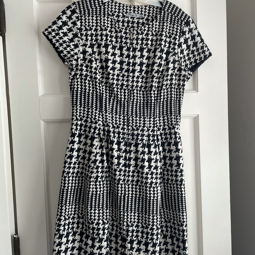 Eliza J herringbone dress Size 8